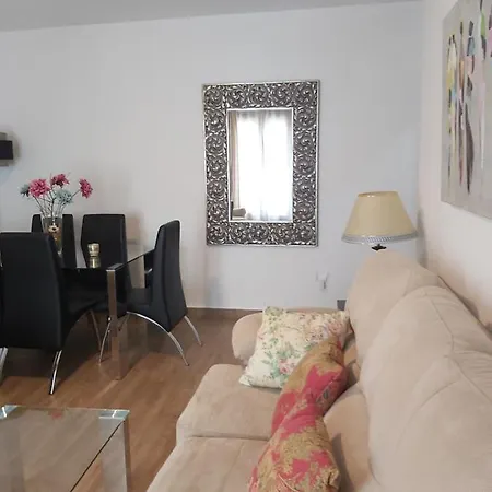 Cuesta San Judas Apartment *